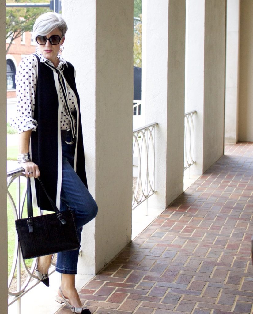 how to wear polka dots