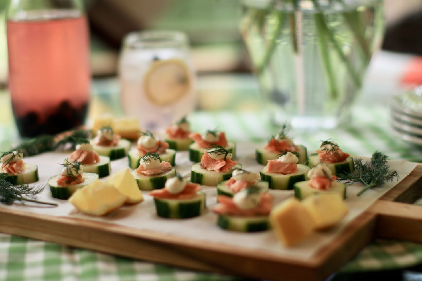 salmon cucumber bites