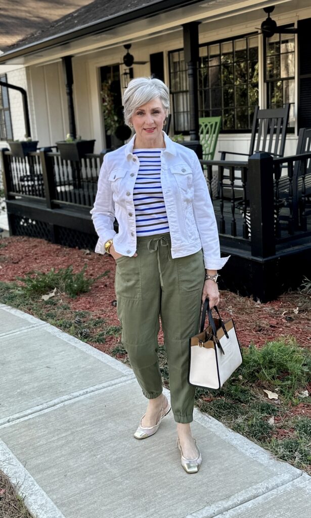 Daily Look 3.17.23