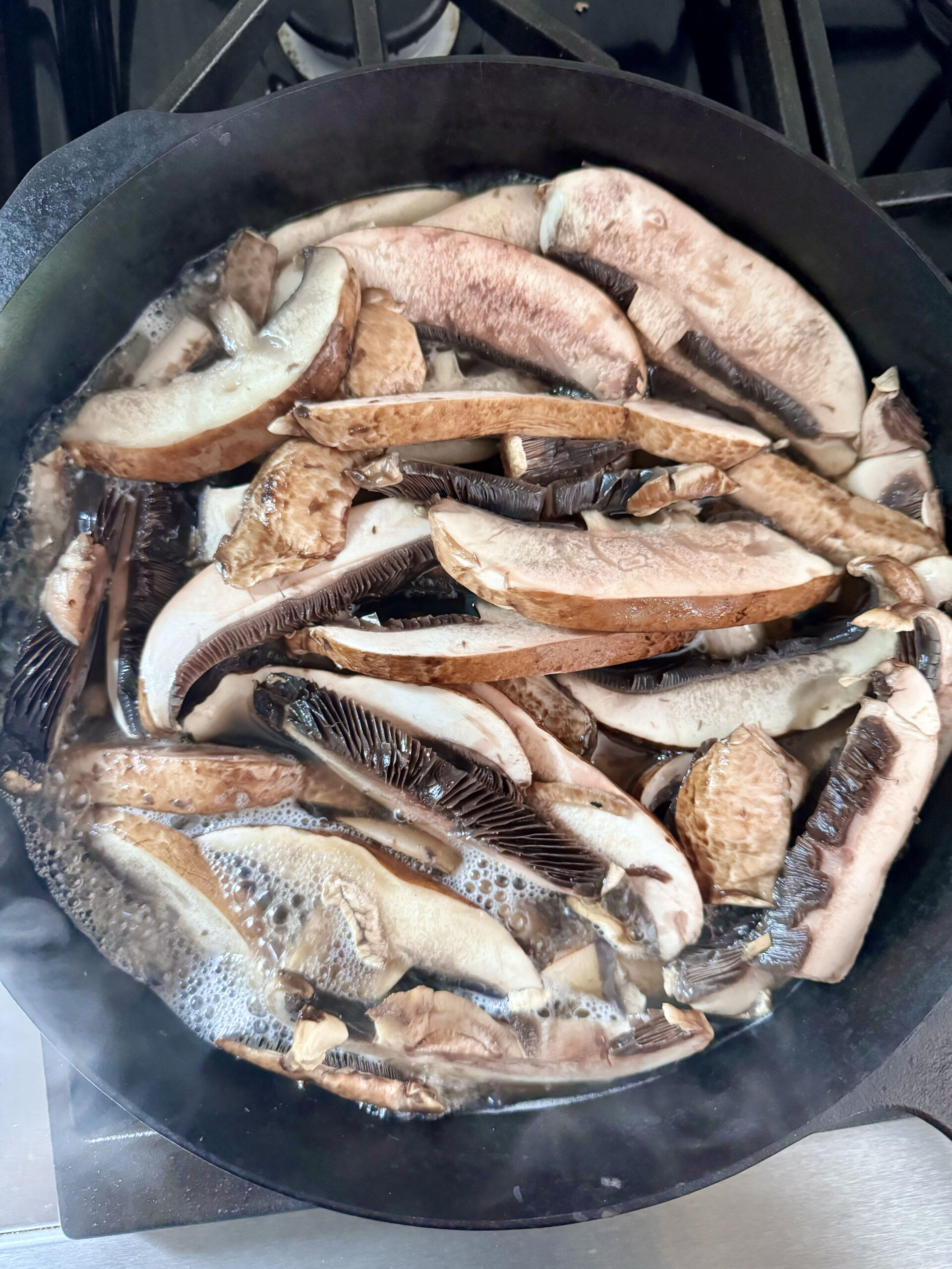 cooking mushrooms