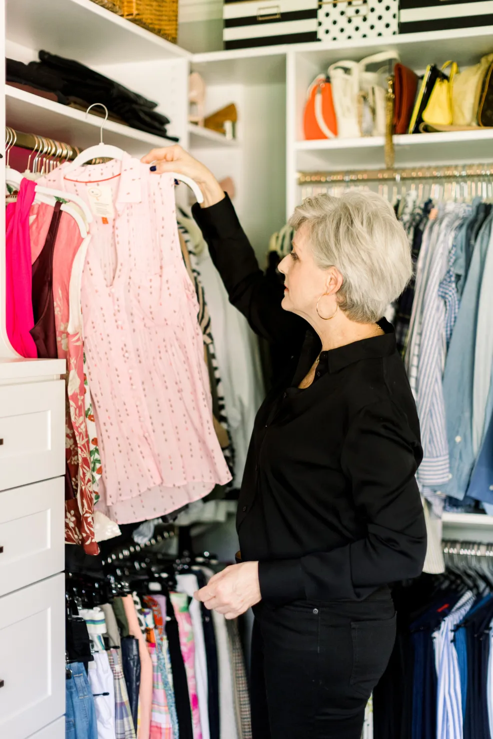 Why You Should Declutter Your Closet