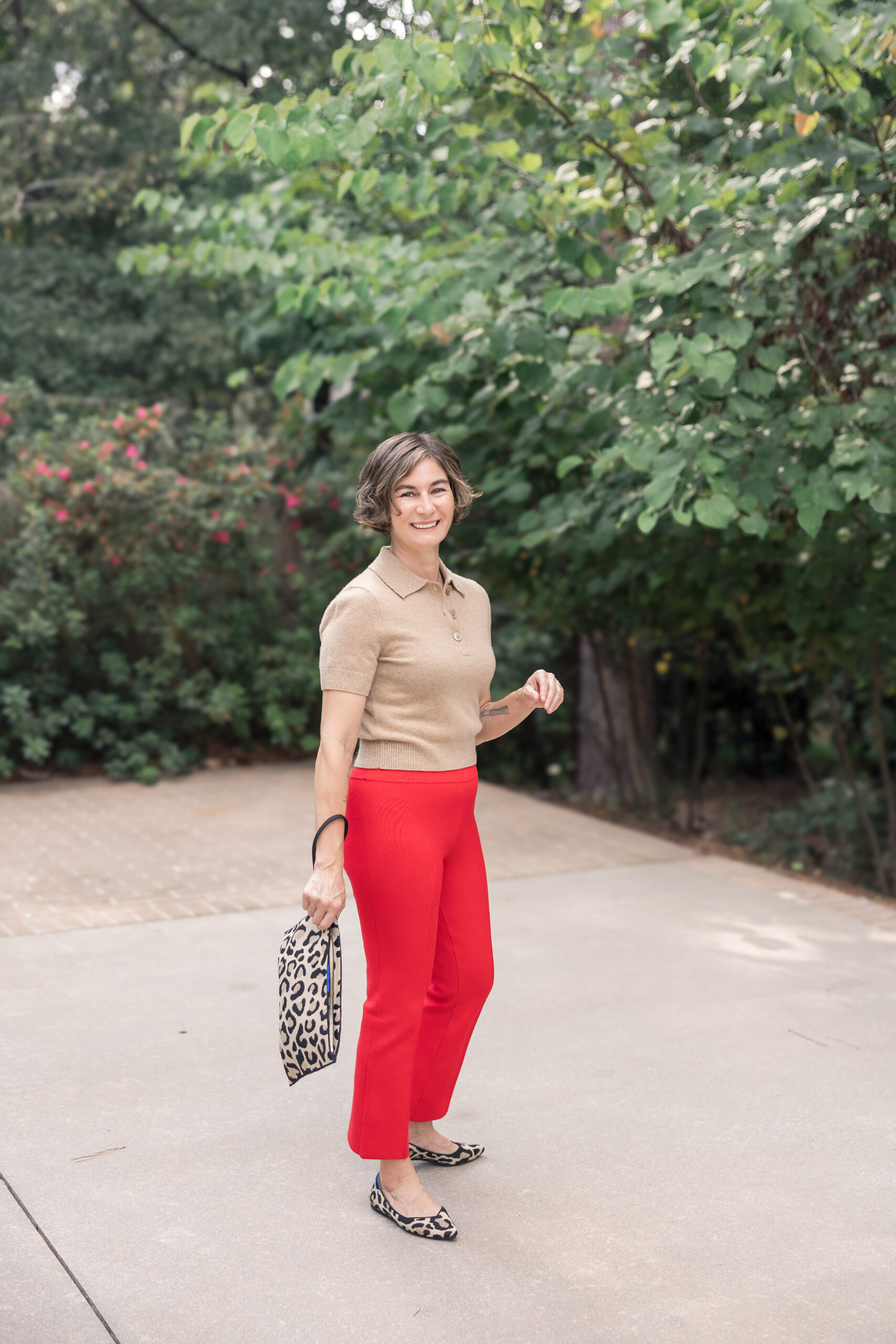 red pants fall outfit