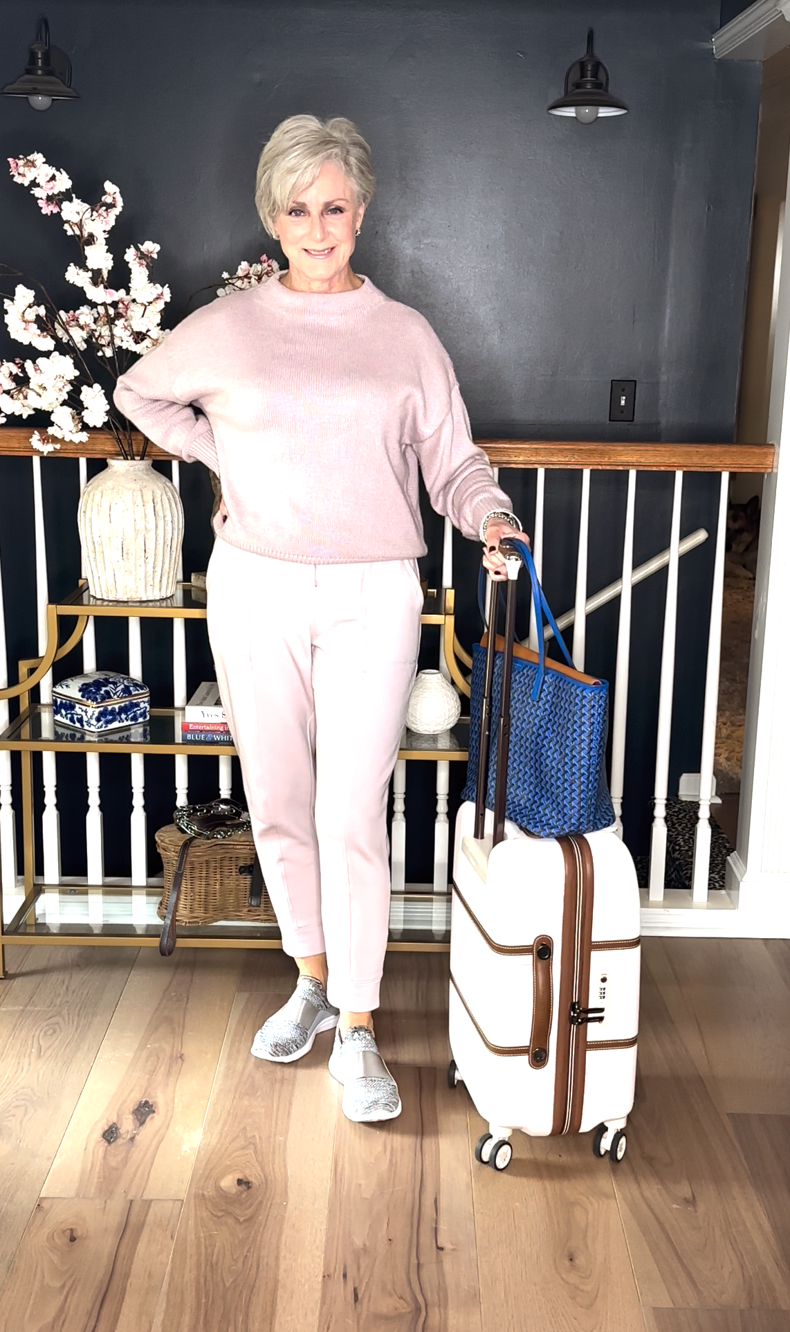 Fall Travel Outfits and Accessories