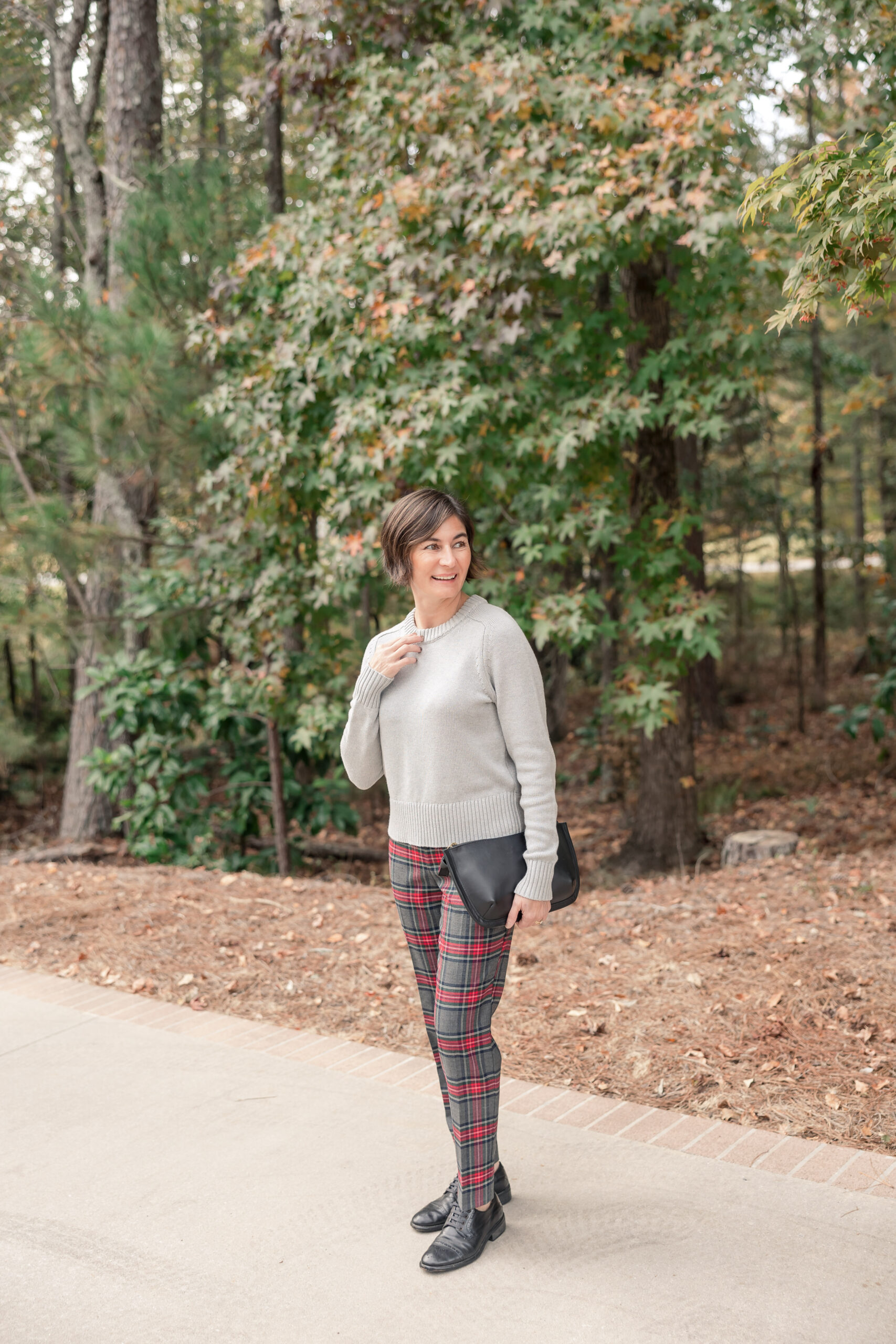 How to Wear Plaid Pants fall style