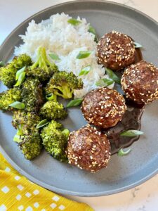 Sheet Pan Sesame Glazed Meatballs