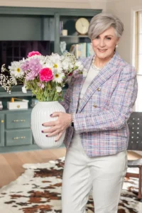 Valentine’s Day Fashion for Women Over 50: The Styles You Must Try – And The Ones You Must Avoid!